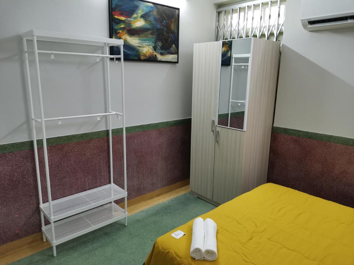 G Fortune Guest House Victoria Green 조지타운 외부 사진
